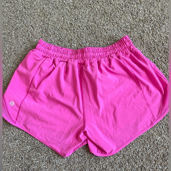 COPY - Lululemon shorts - Picture 3 of 4